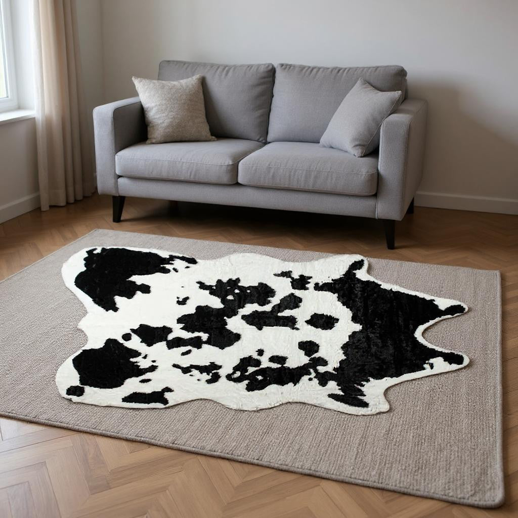 Black and White Cowhide Print Washable Area Rug